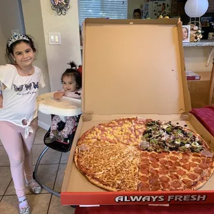 Goodness!  Huge Pizza!!  Very good!!!