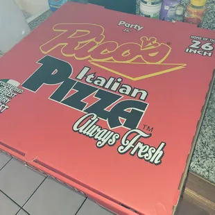 Party size pizza yummy