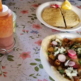 Mulita and some tripas tacos