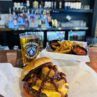 Rodeo burger with BBQ sauce, onion rings &amp; bacon for the win