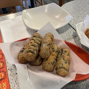 Fried noodle rolls! (Only glass noodle inside) nice snack!