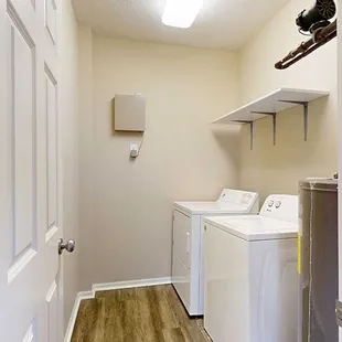 Ridge Pointe 3-bed Milan Villa (#89) - Laundry Room