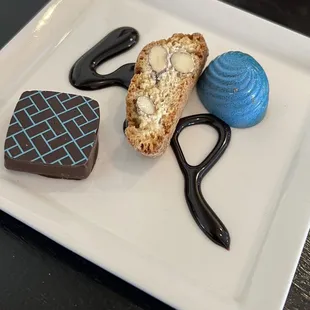 Venezuelan Chocolate, Biscotti, Madagascar Vanilla Treat