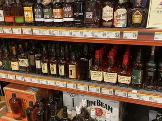 Hunt Valley Wine, Liquor & Beer