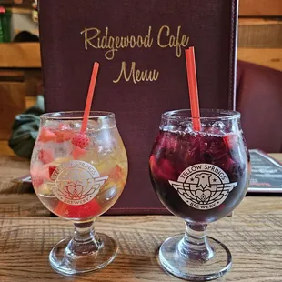 White and red sangrias