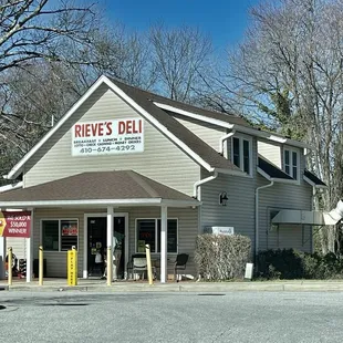 Rieve's Deli.