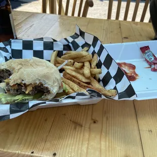 Cheeseburger and fries