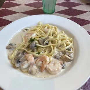Shrimp and Mushroom Fettuccine