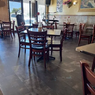 Live music on the weekends