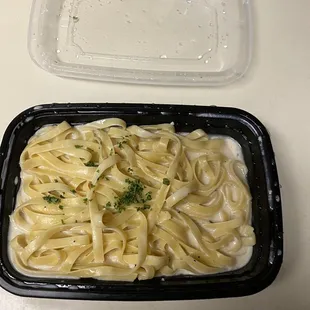 Fettuccine Alfredo