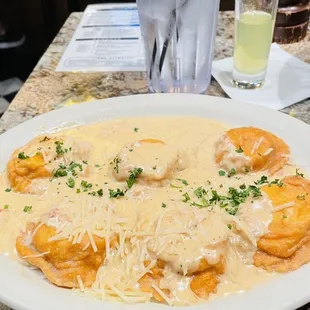 Lobster ravioli &amp; Linguini with Clam Sauce