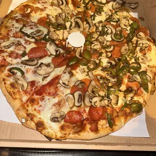 Pepperoni green peppers and mushrooms