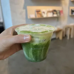 Short Matcha Cream-top