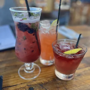 drink, oysters and mussels