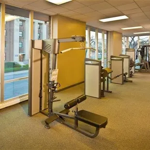 Riley Towers offers Studio, 1, 2, &amp; 3 Bedroom apartments and townhomes available in downtown Indianapolis.