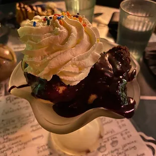 Brownie Sundae