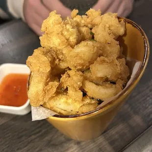 food, chicken wings and fried chicken