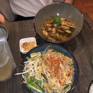 Pad Thai with Chicken, Chili Jam Clams