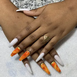 Nails done by Le