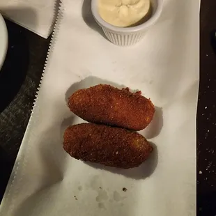 Croquetas (the portion is bigger, but we had already eaten some when I remembered to take the picture )