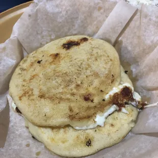 revuelta pupusa; pollo pupusa (a bit bland)