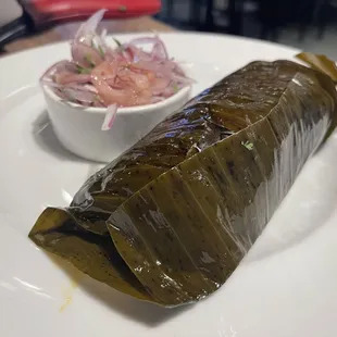 Tamales de Maiz - pork (wish they had chicken option)
