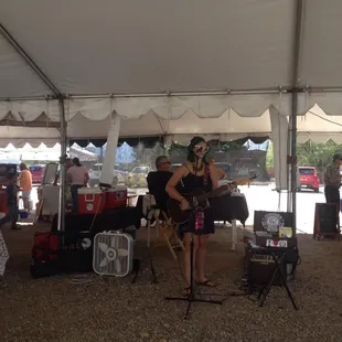 Live music.