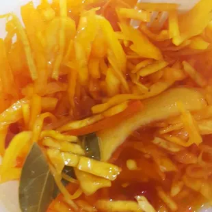 The beautiful and delicious relish served with pupusas!