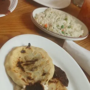 Pupusas = yum!