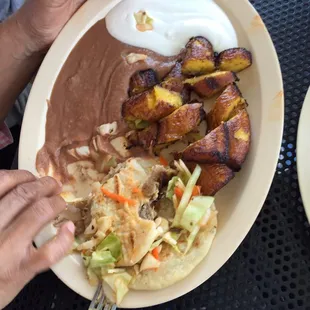 Fried plantains breakfast with two pupusas included