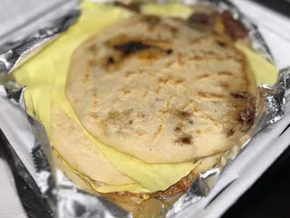 El Cuscatleco restaurant 