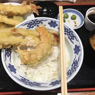 Mixed Tempura Don