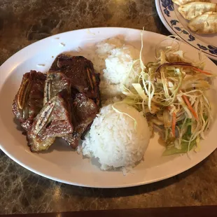 Short rib dinner plate