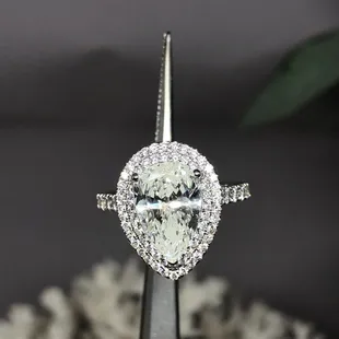4.00ct Pear Diamond Halo Ring