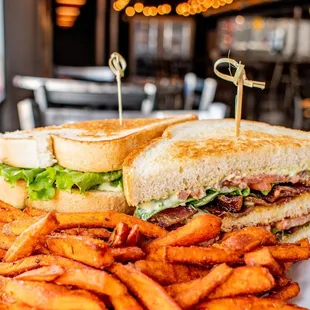 in house Smoked brisket and pulled pork great as a sandwich, nachos, quesidilla or street tacos.