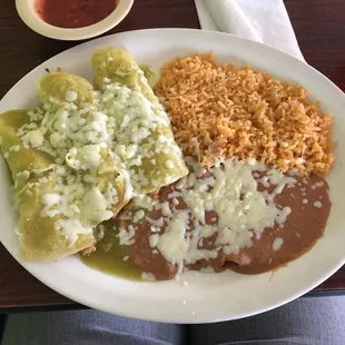 Chicken enchiladas verdes