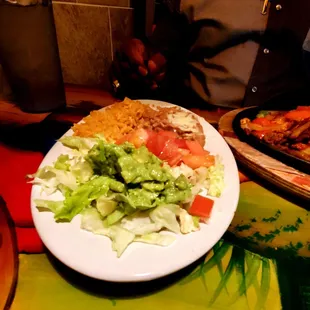 Side fixings for fajitas