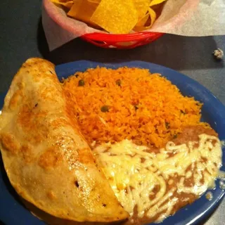 Quesadilla Rellena