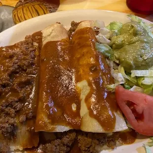 Two nice enchiladas, one beef, one chorizo!
