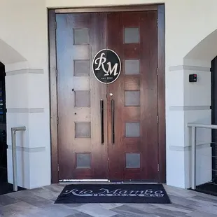 Rio mambo getting fancy!!