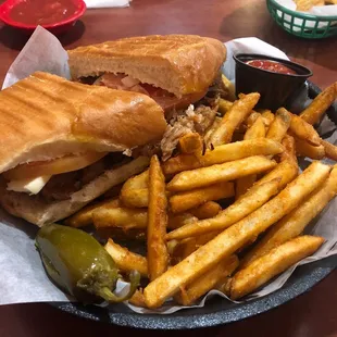 Carnitas torta time!