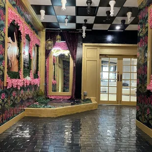 the entrance to the restaurant