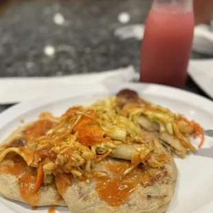 Rio Restaurant Pupuseria Salvadoreña