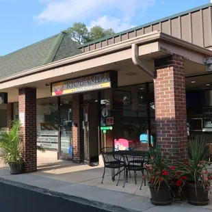 Strip mall storefront.