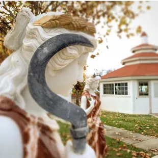 Statuary on the grounds.