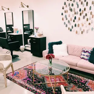 Kasey Goodin has always done such a great job. The products they sell smell great and leave my hair so healthy. Thank you Kasey!