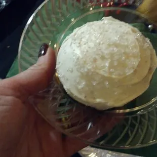 Niagara infused vanilla cupcake...yum