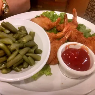 Fried shrimp dinner