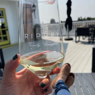 Lodi Sauvignon blanc. Pairs well with prosciutto wrapped melon.