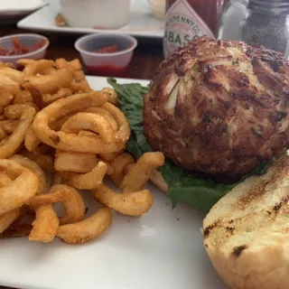Signature High-Tide Crab Cake Sandwich